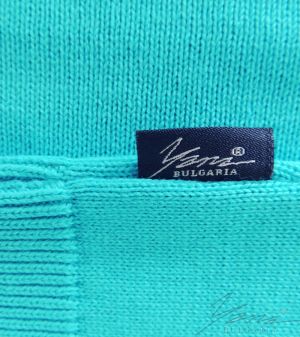 Women's crew neck sweater in mint